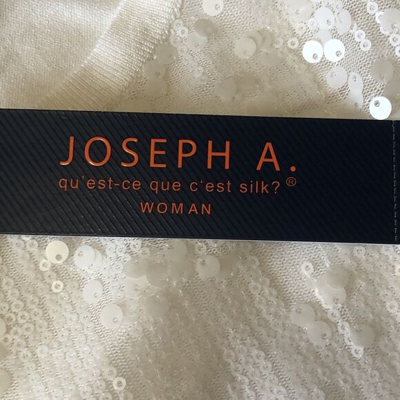 joseph a womens Sequin Front  Ivory Sweater Size 1X NWT - Picture 12 of 12